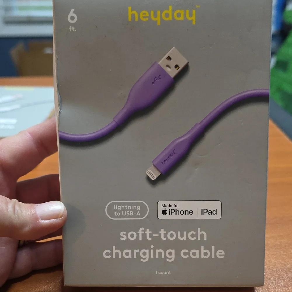 Heyday Lavender Soft-Touch Lightning Cable